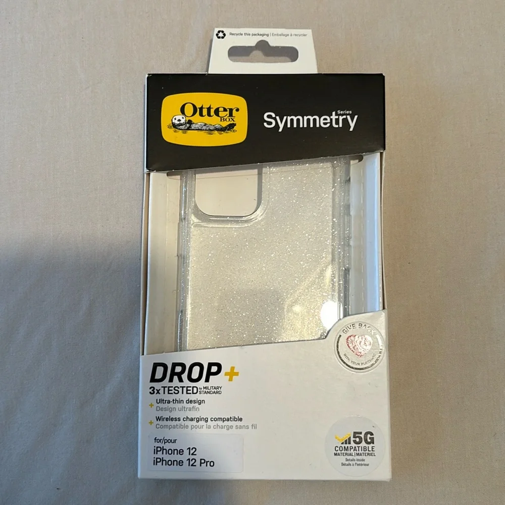 OtterBox Symmetry Series Clear iPhone 12 Case